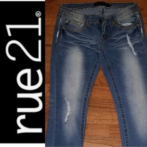 Women's Twenty One Black Distressed Blue Jeans Size 5/6 R